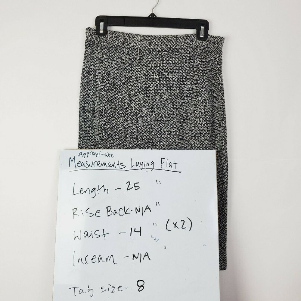 ST. JOHN Black White Soft Tweed Jacket Skirt Set 8 - Picture 5 of 10